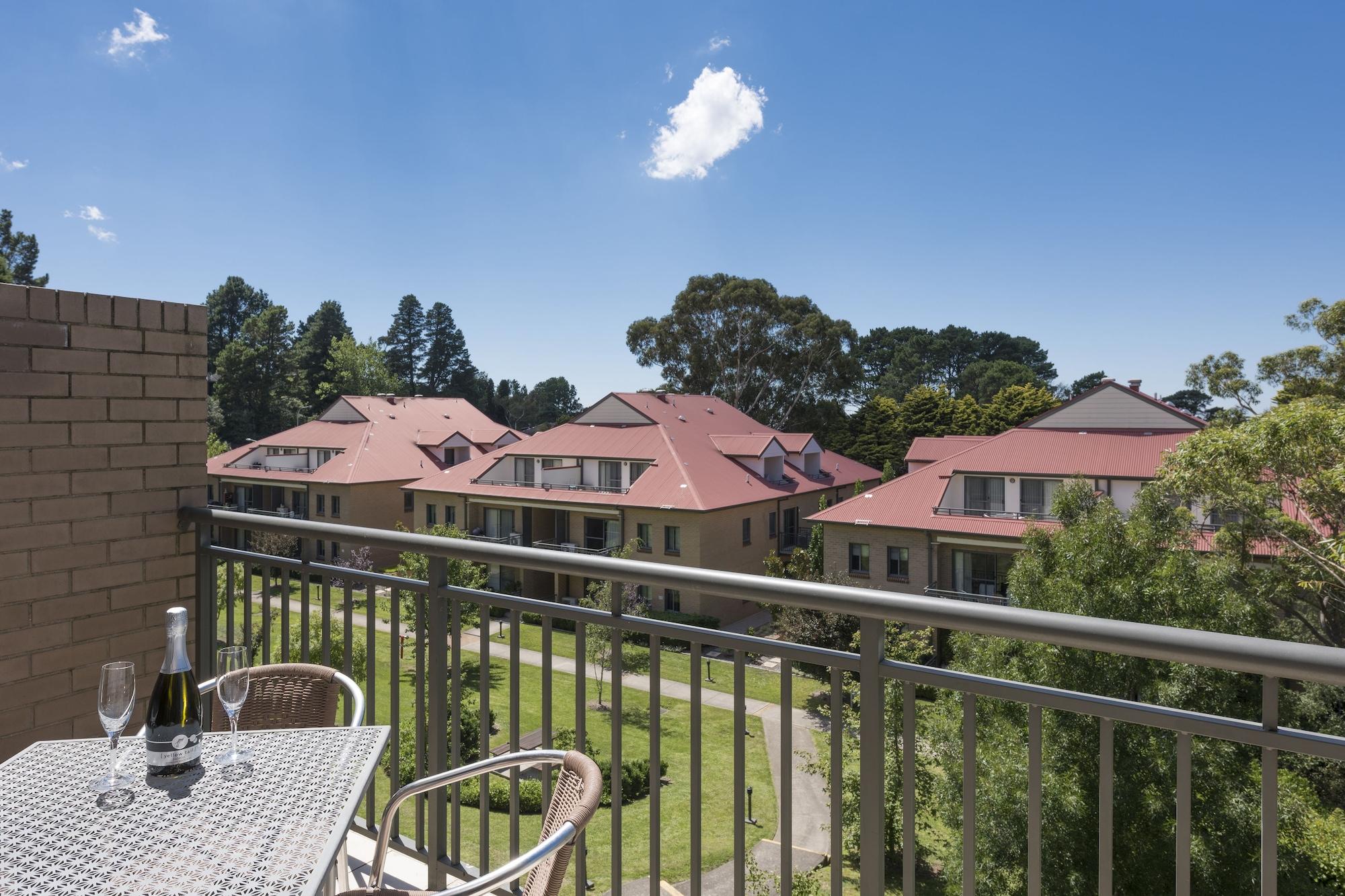 Leisure Inn Spires Leura Exterior photo