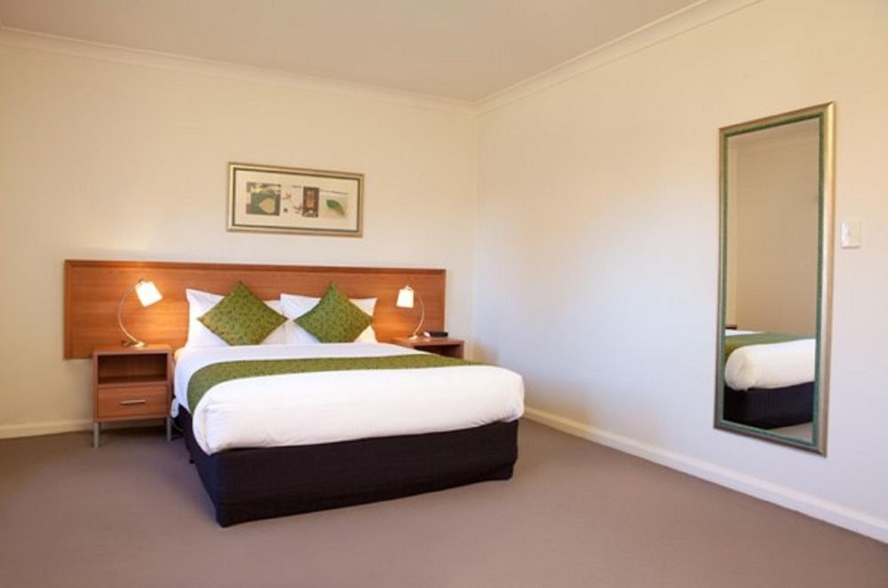 Leisure Inn Spires Leura Room photo